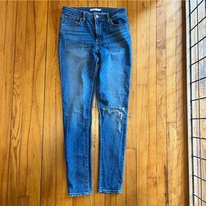Levi’s 721 High Rise Skinny Jeans